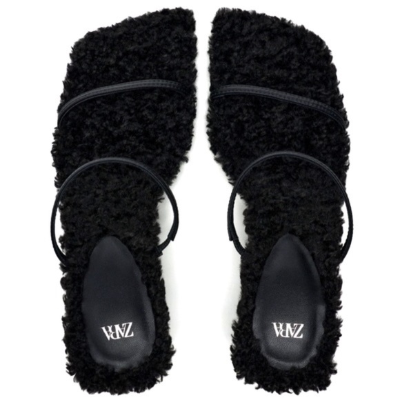 NWT Zara Faux Fur Wedge Sandals • Size 9 (EU40) • Black - Picture 2 of 7